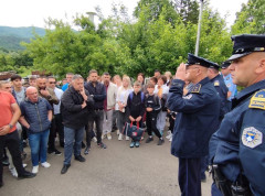 Protest građana u Leposaviću zbog zauzimanja Sportske hale