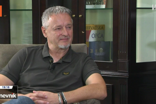 Thompsonov hipodromski spektakl: Pola miliona ljudi, sigurnosni rizici i medijske kontroverze