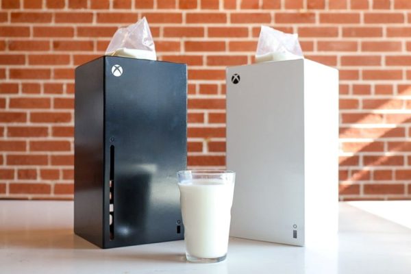 xbox-canada-introduces-milk-pitcher-inspired-by-xbox-series-x-console