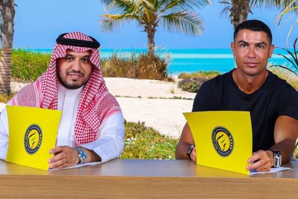 Cristiano Ronaldo and His MEGA Deal: The Golden Cage of Saudi Arabia!
