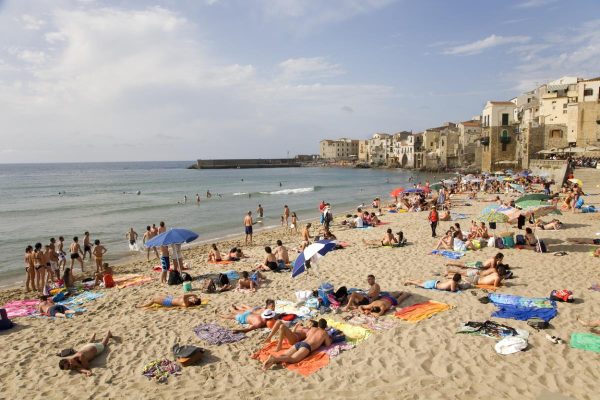 najpopularnije plaže u evropi prema guglu