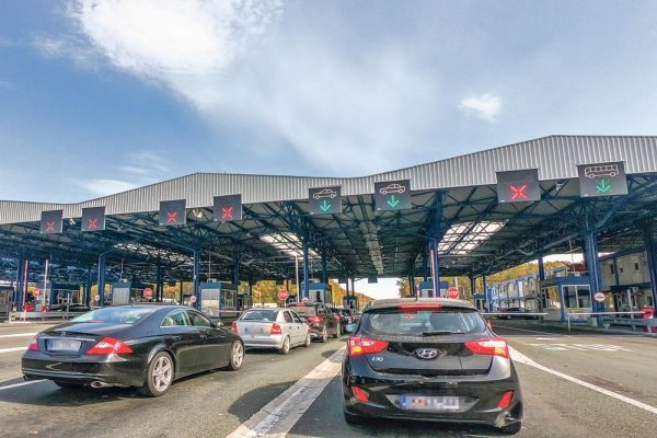 AMSS REVEALS: Serbia’s Borders Are TOTAL CHAOS – Wait Times Up to 4 Hours, and Nobody Knows Why!