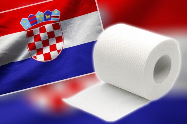 Hrvat (81) zaključan u ženskom toaletu u Sloveniji: Spašavanje, kazna i haos na pumpi!