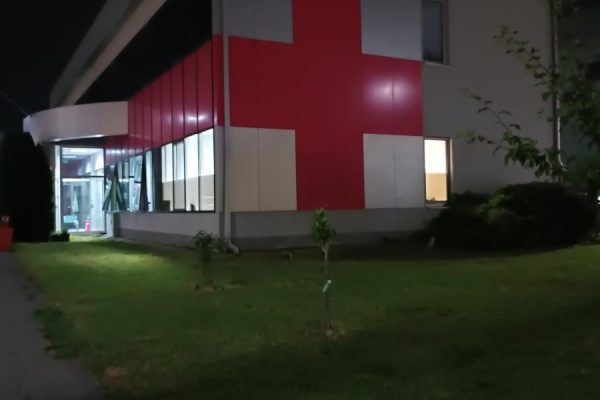 Paklena noć u Kragujevcu: Hitna pomoć na rubu snaga, krvni tlak i ozljede haraju gradom!