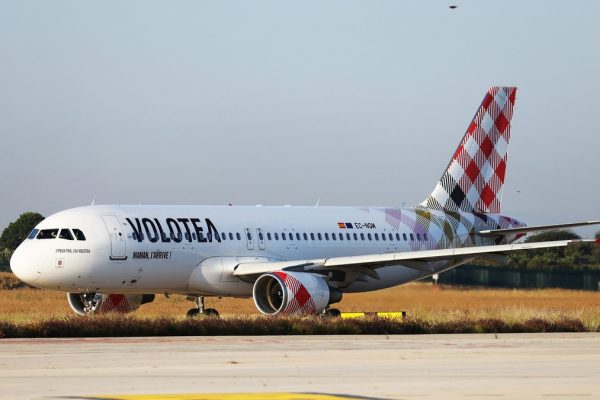 Horor na letu: Motor aviona zapalio se iznad Italije, putnici u panici!