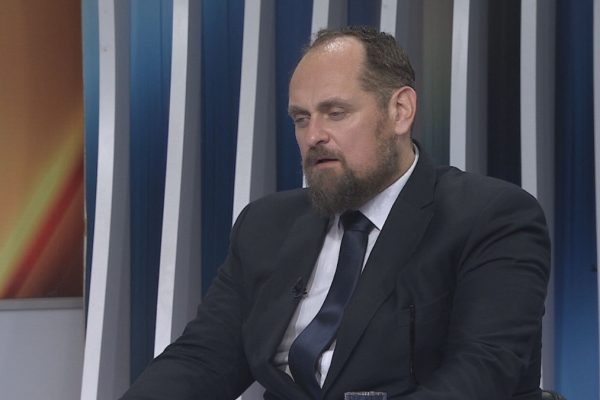 Crna Gora će postojati i bez DPS a: Stojović razbija mitove i baca rukavicu u lice partijskim vođama