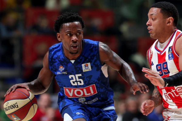Amerikanac Mekinli Rajt napušta Budućnost i seli se u Dubai: Je li ABA liga izgubila MVP a?